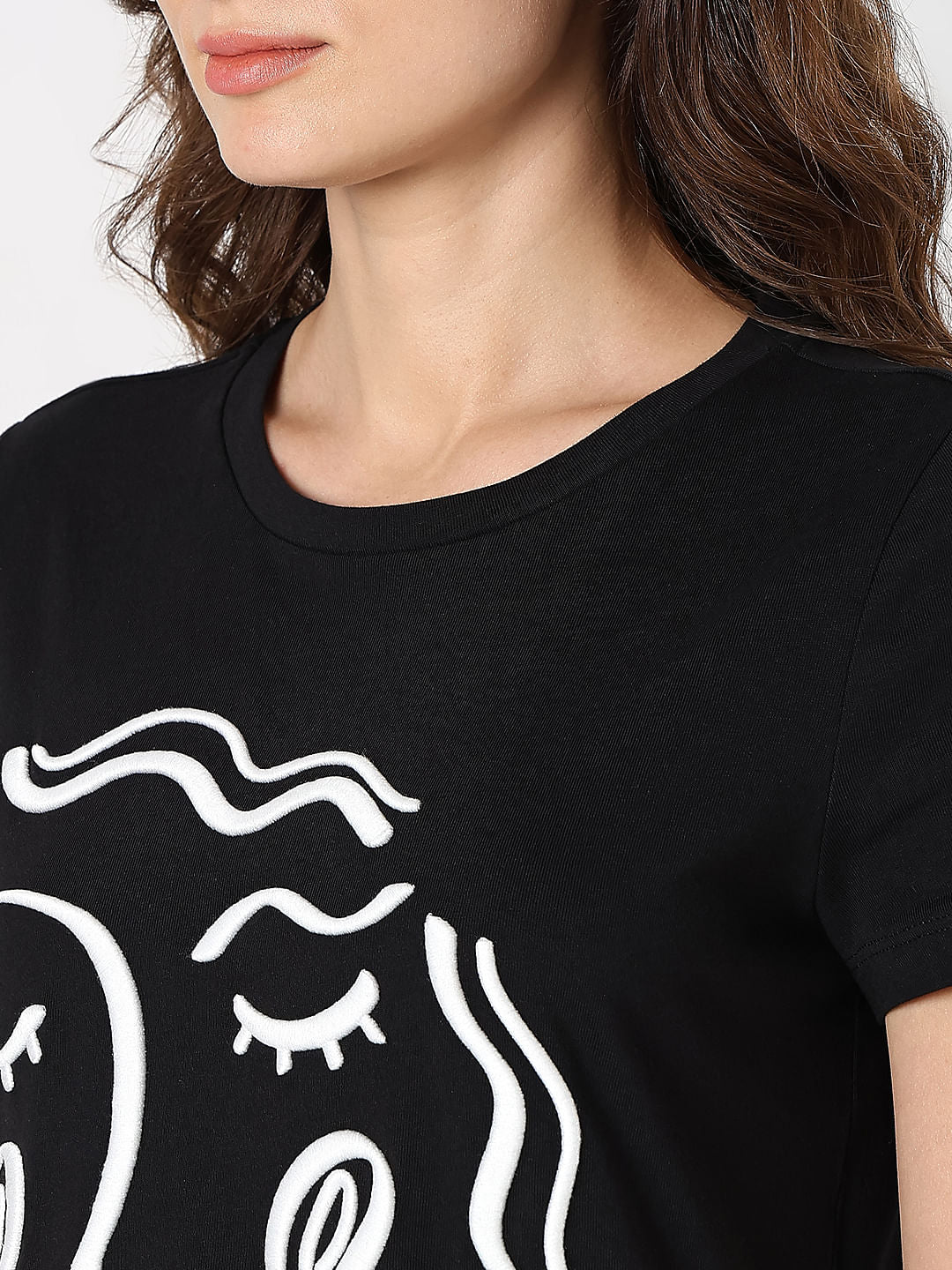 Black Face Outline T-Shirt - Image 8