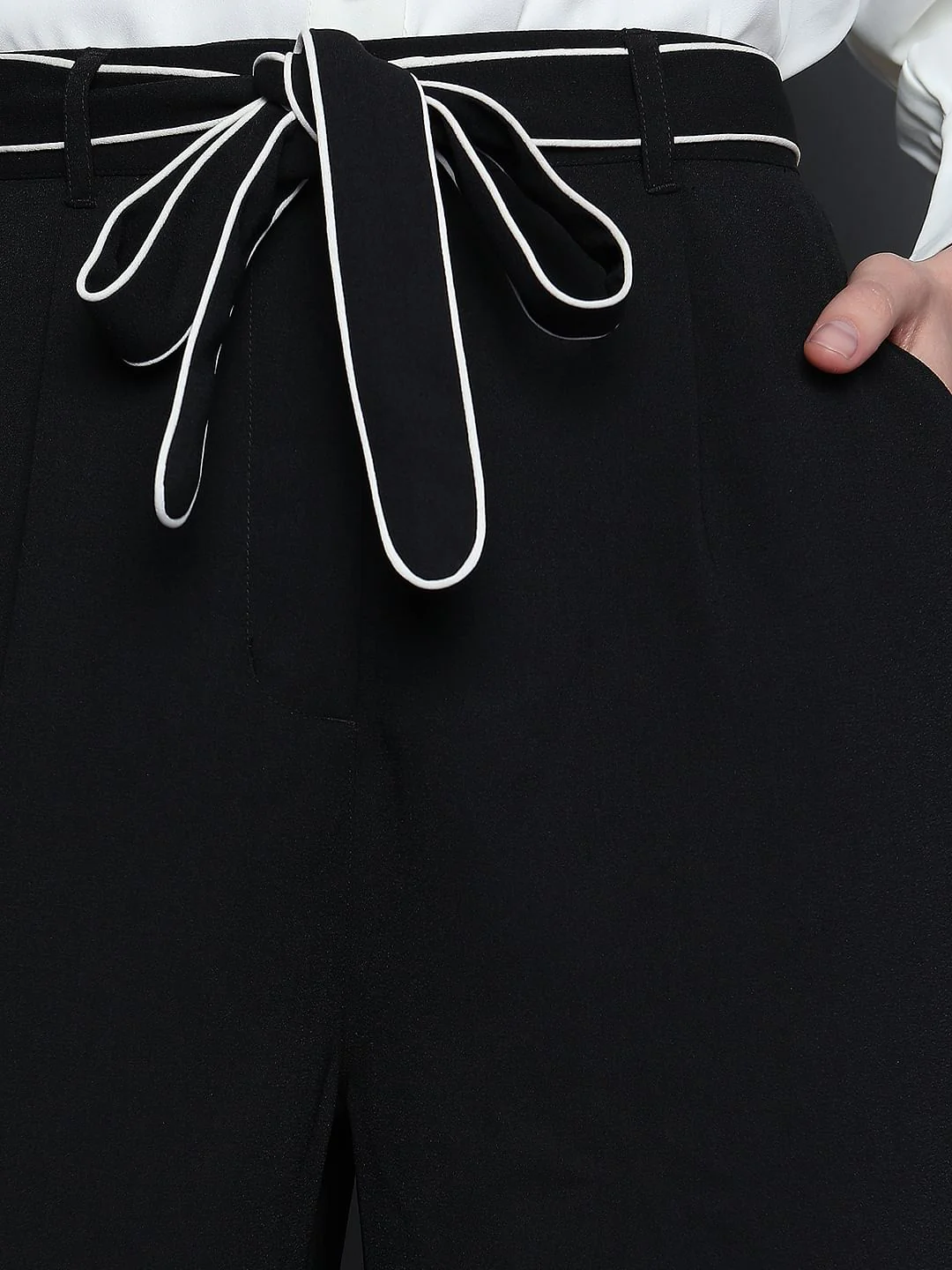 Black Mid Rise Belted Pants - Image 8