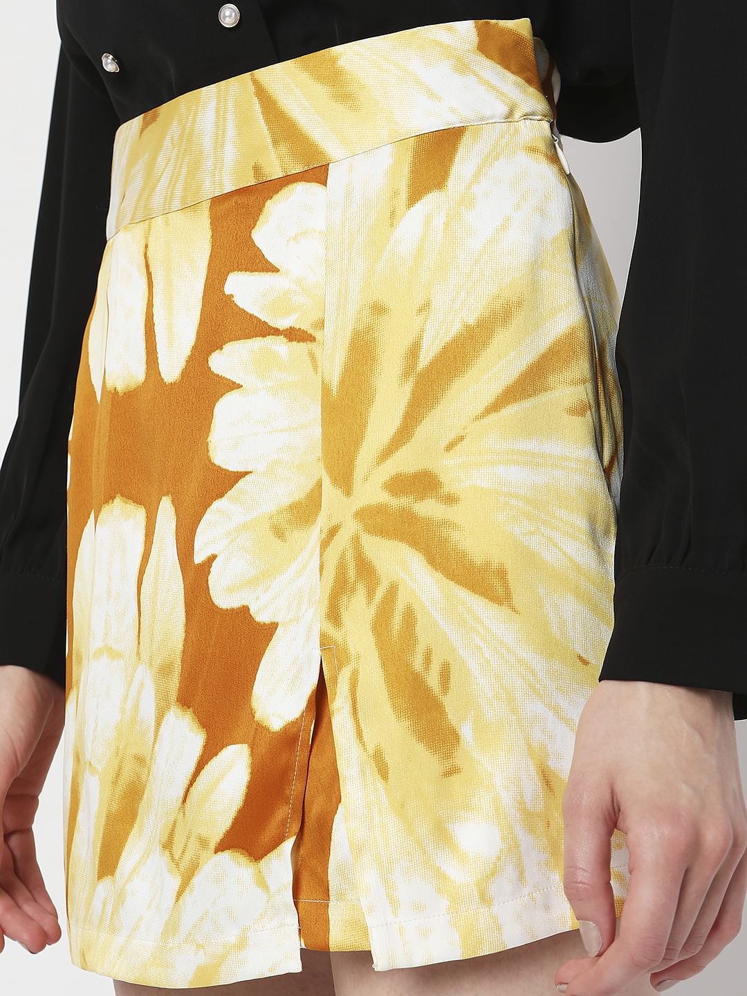 Yellow High Rise Floral Skorts - Image 5