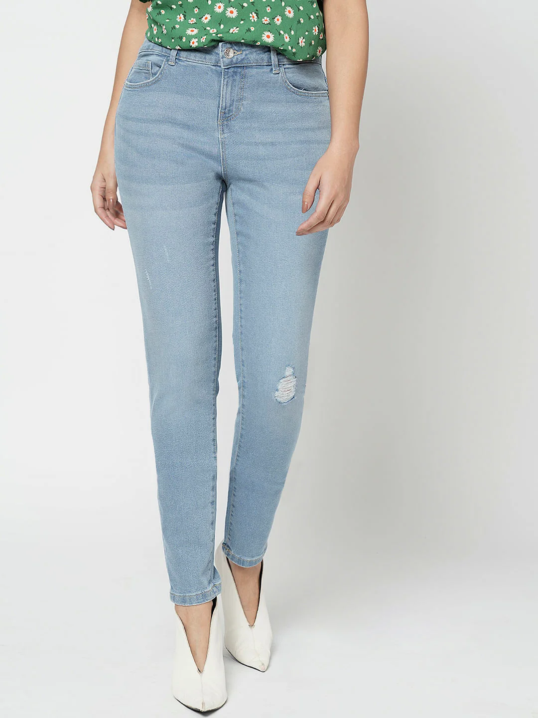 I.Scenery By Vero Moda Light Blue Mid Rise Wendy Skinny Jeans - Image 2