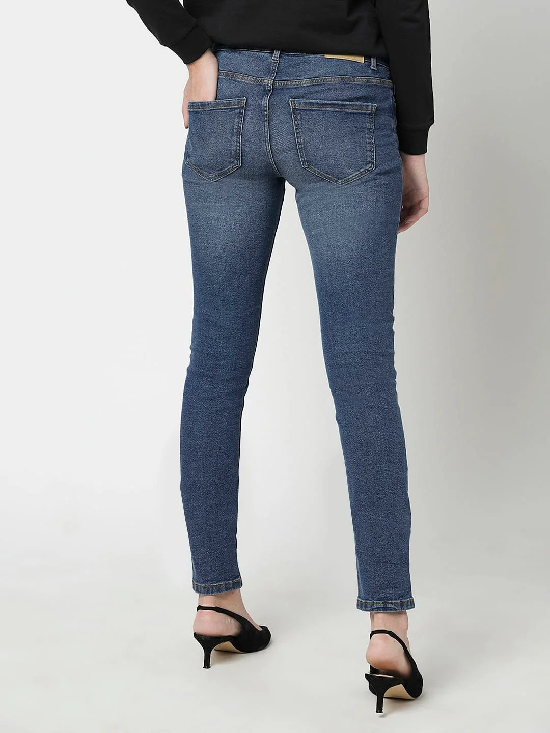 I.Scenery By Vero Moda Blue Mid Rise Distressed Skinny Jeans - Image 4