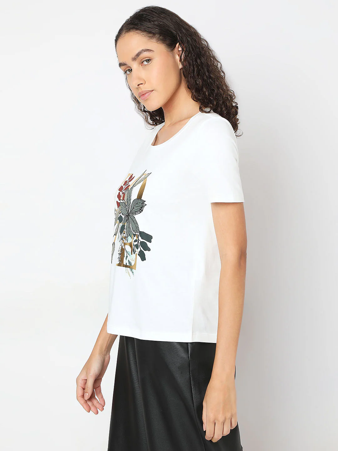 White Printed T-Shirts - Image 3