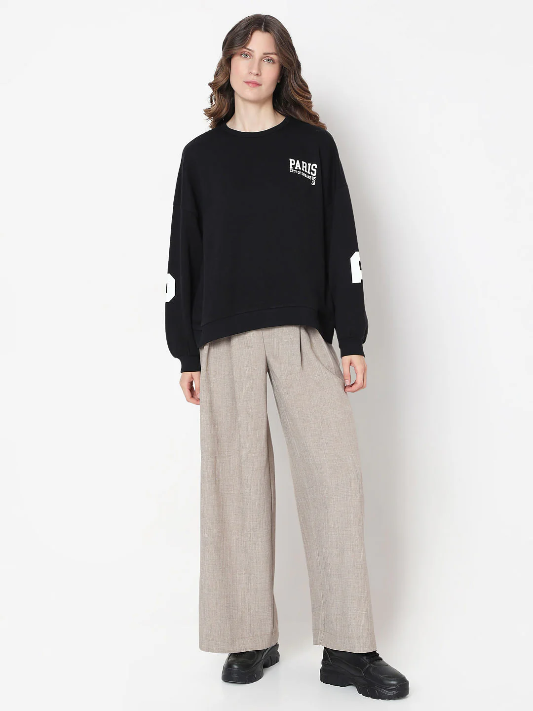 Black Oversized Sweatshirt - Image 5