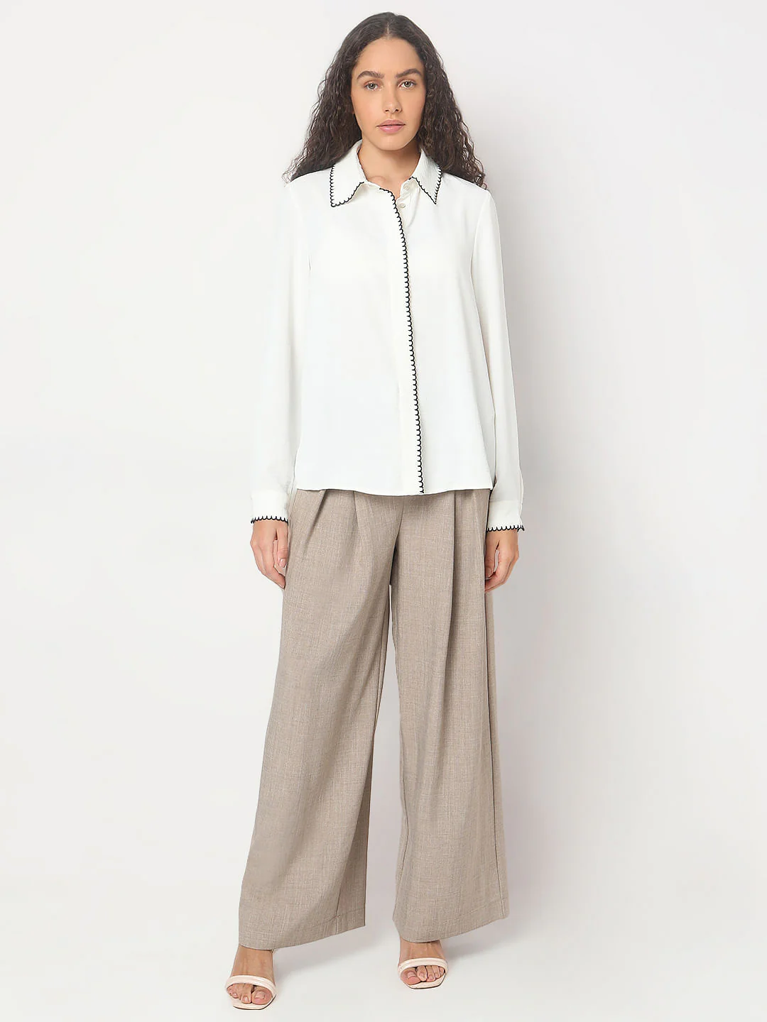 White Scallop Detail Shirt - Image 5