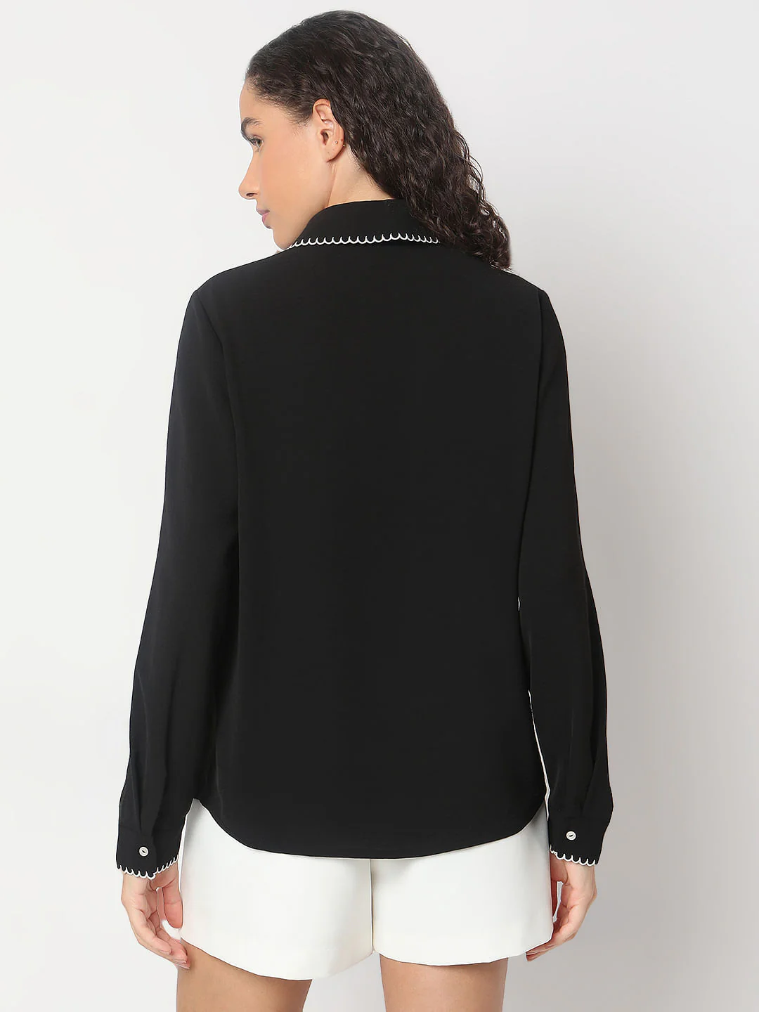 Black Scallop Detail Shirt - Image 4