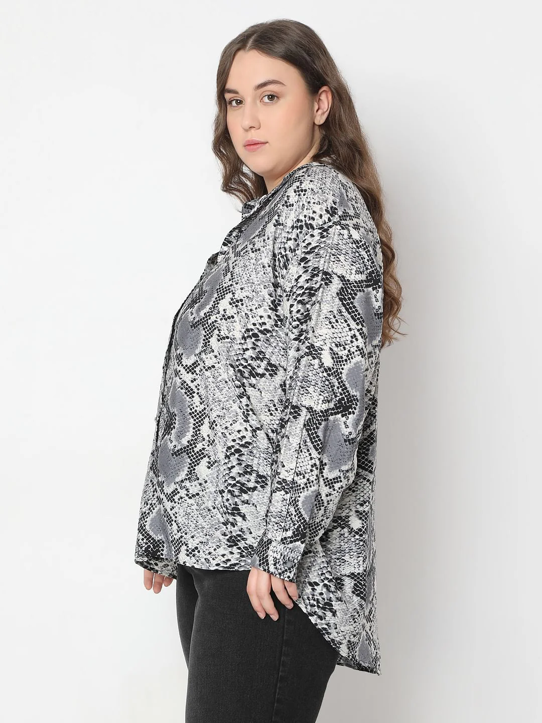 Curve Grey Animal Print Shirt - Image 3
