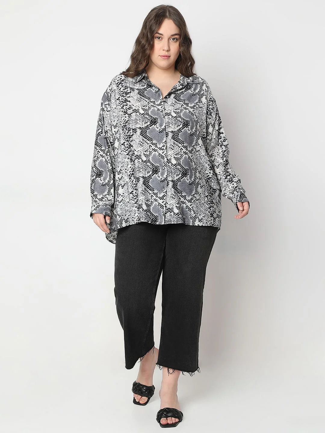 Curve Grey Animal Print Shirt - Image 5