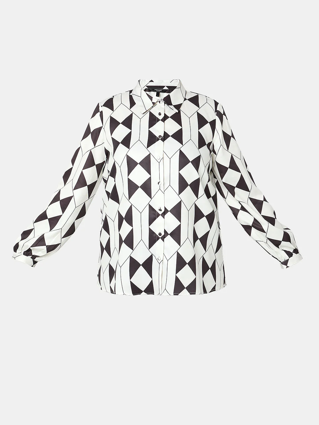 Curve Black & White Printed Shirt - Image 7