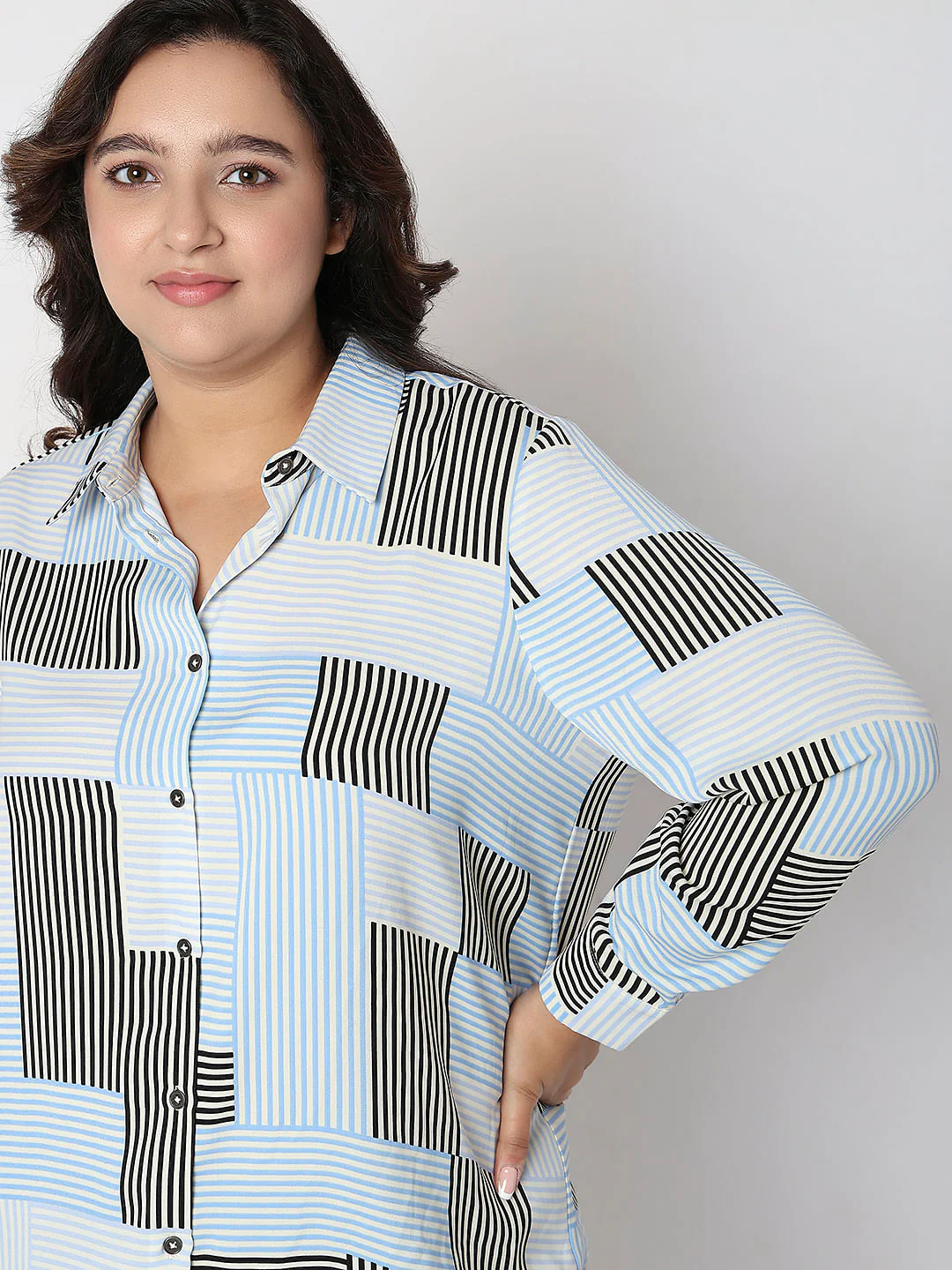 Curve White Printed Shirt - Image 6
