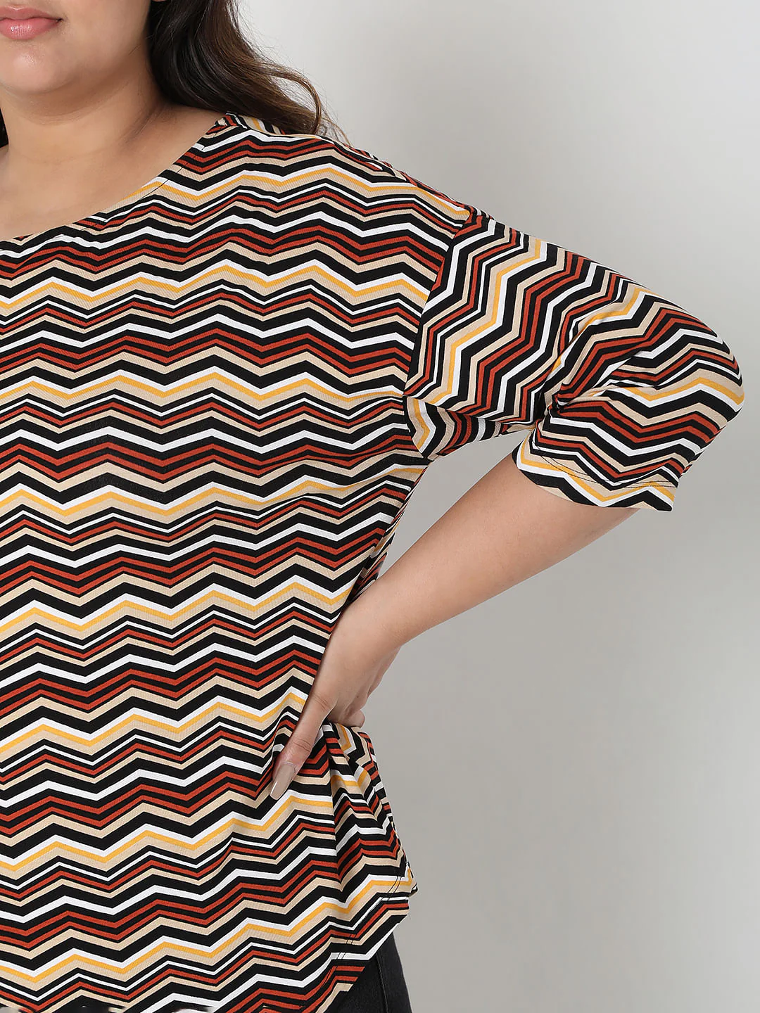 Curve Brown Zig-Zag Print Top - Image 6