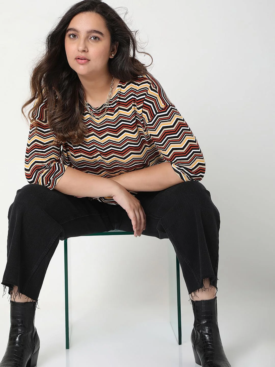 Curve Brown Zig-Zag Print Top - Image 8