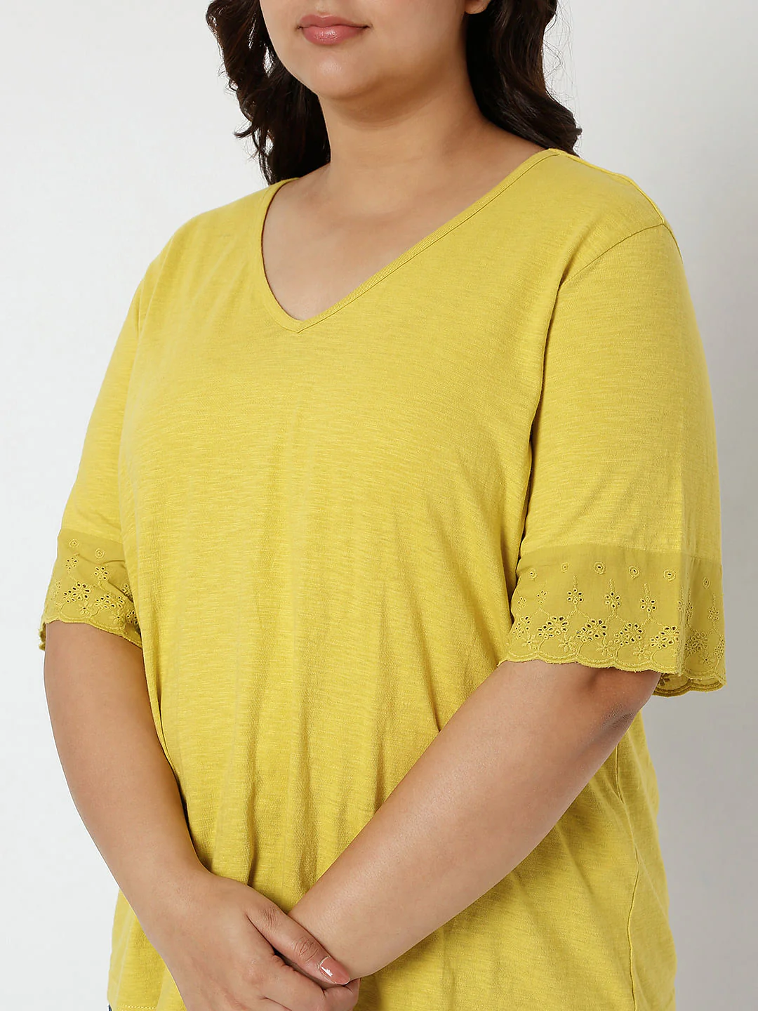 Curve Green Embroidered Detail T-Shirt - Image 6