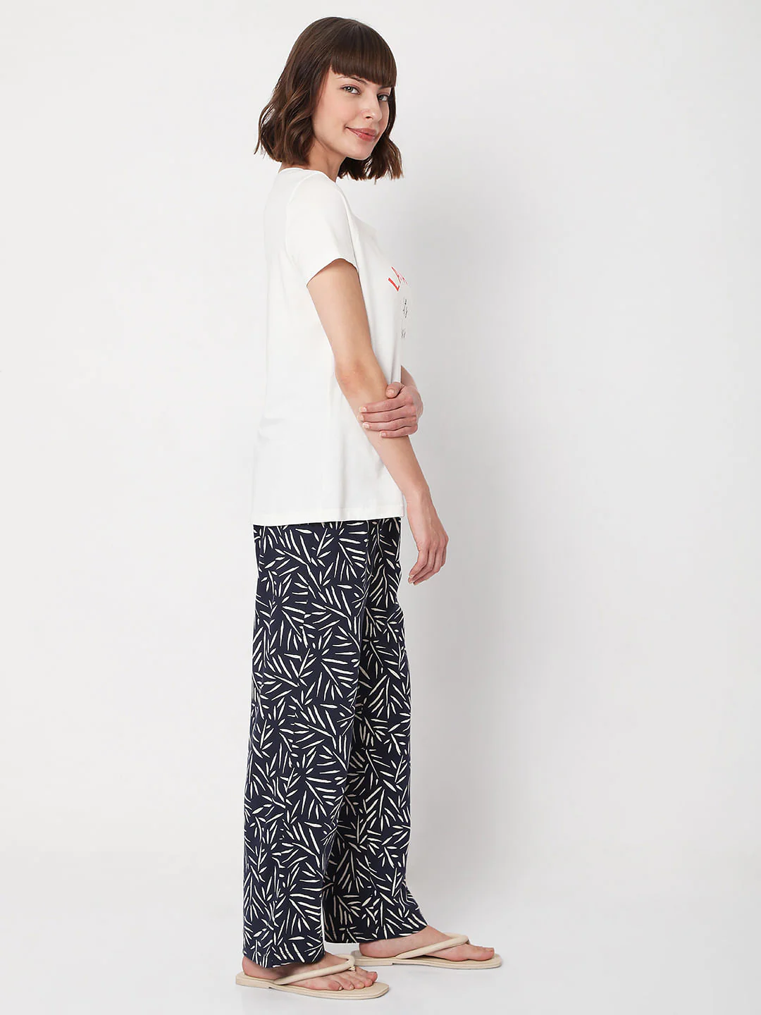 White T-Shirt & Pyjama Night Suit Set - Image 4