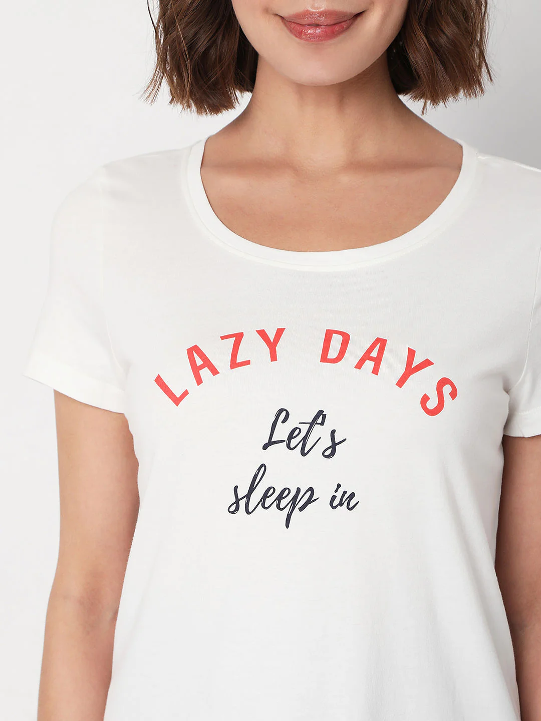 White T-Shirt & Pyjama Night Suit Set - Image 6