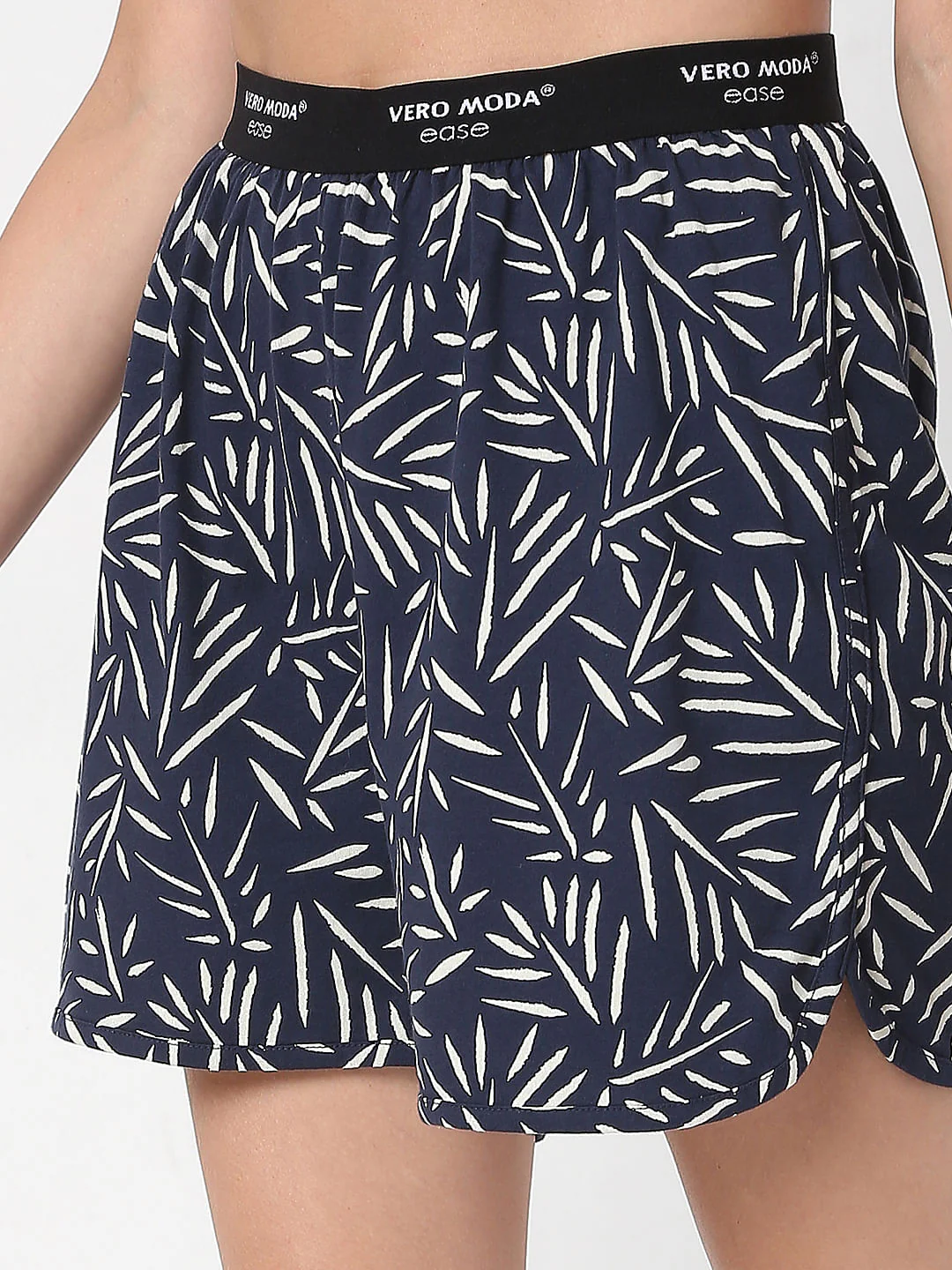 Navy Blue Tank Top & Shorts Set - Image 7