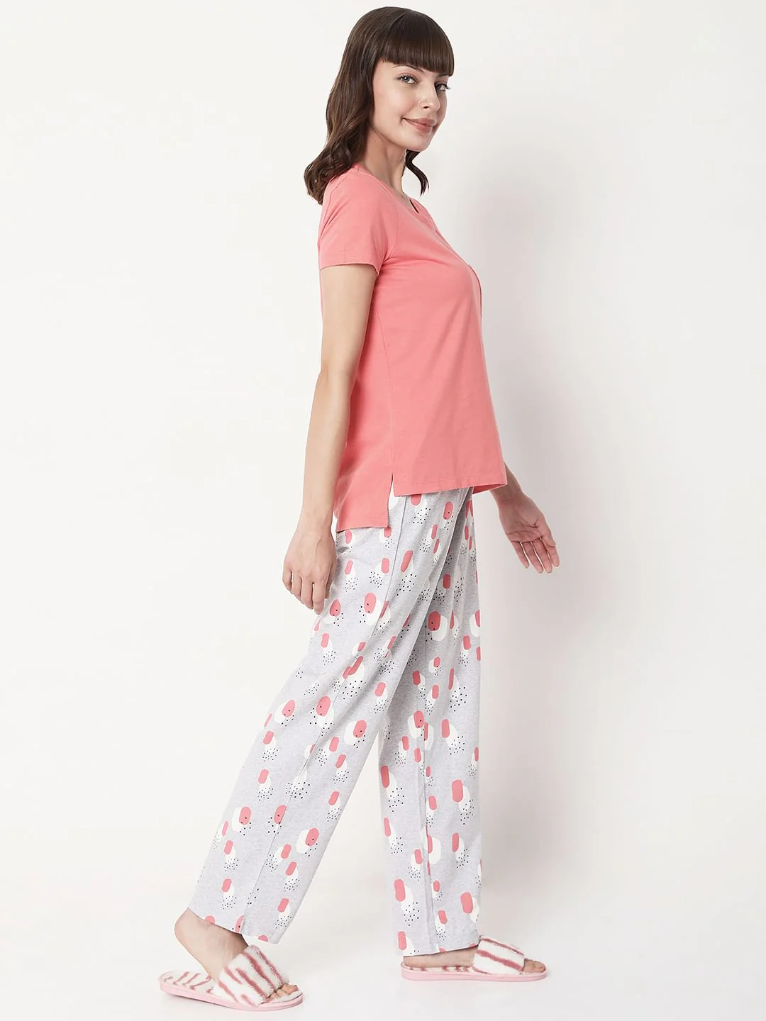 Pink T-Shirt & Pyjama Night Suit Set - Image 4