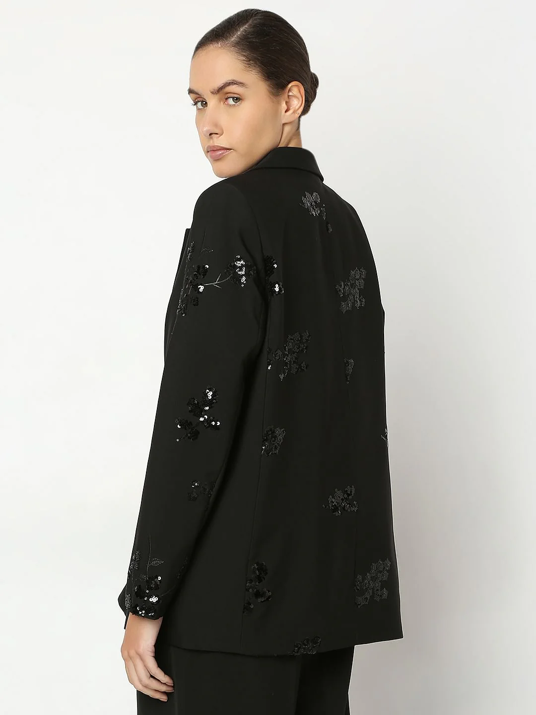 Black Squiens Embellished Blazer - Image 4