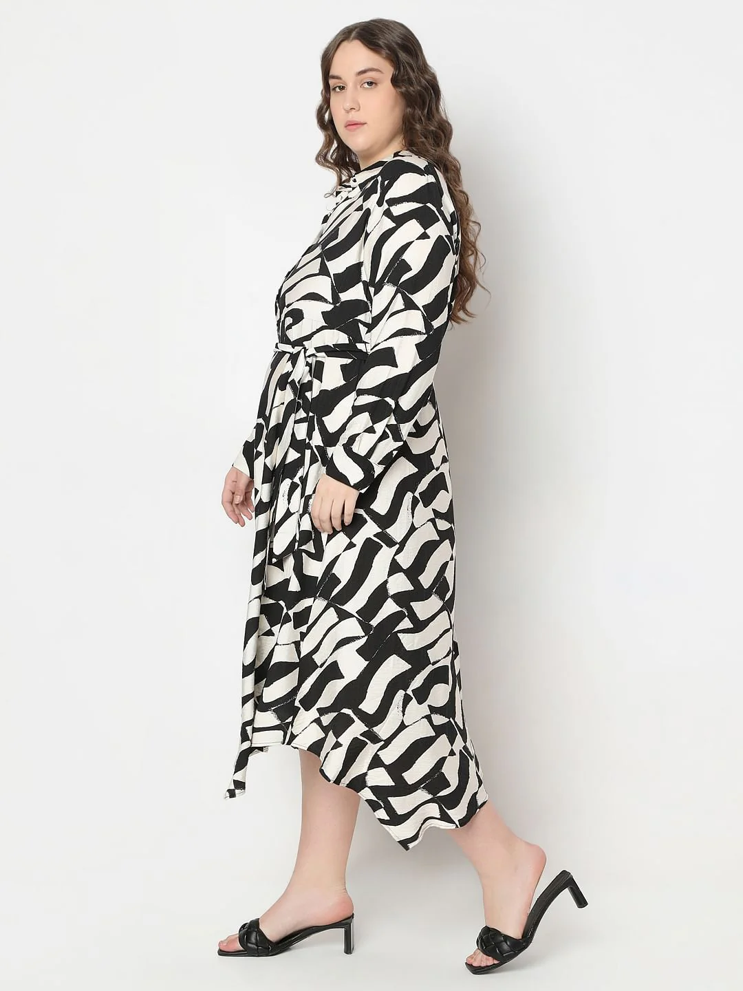 Curve Black Printed Shirt Dress - Image 3