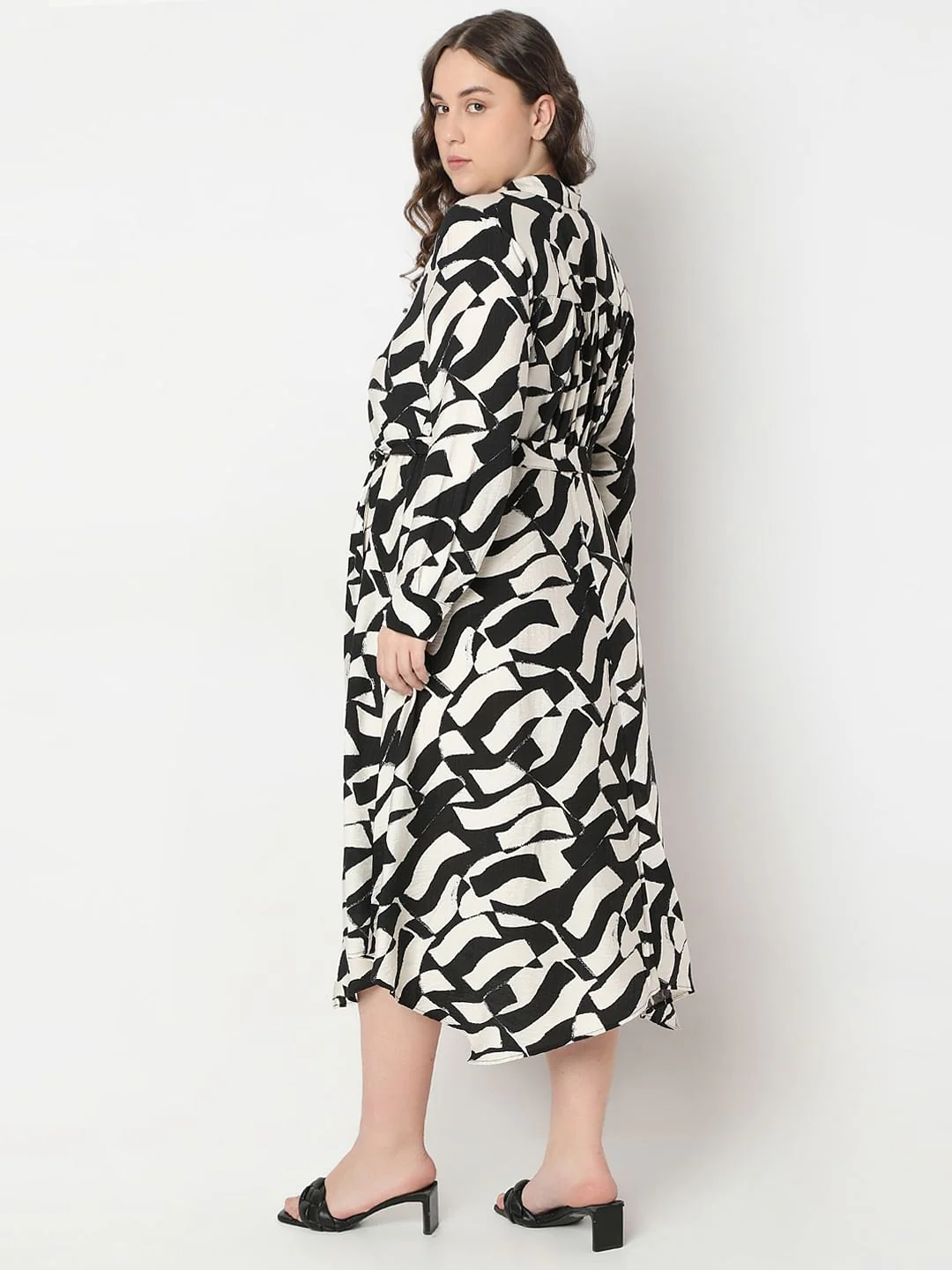 Curve Black Printed Shirt Dress - Image 4