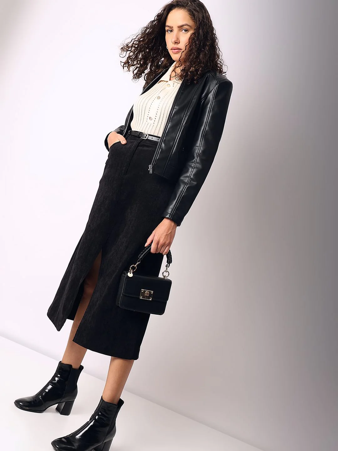 Black Mid Rise Slit Skirt