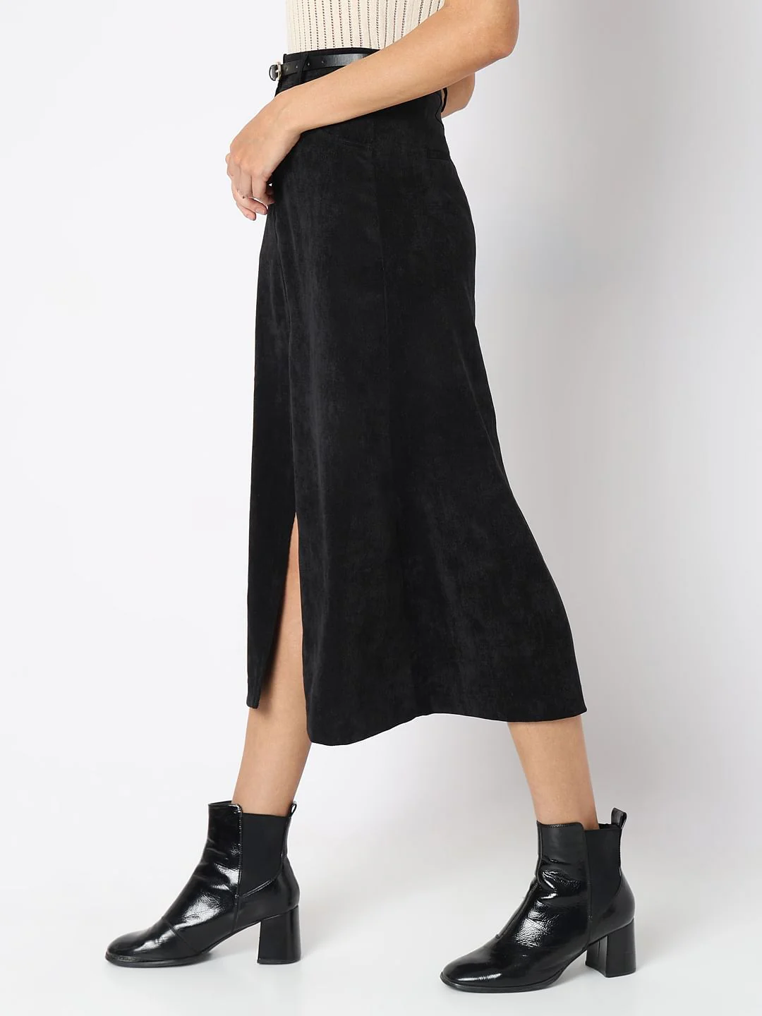 Black Mid Rise Slit Skirt - Image 3