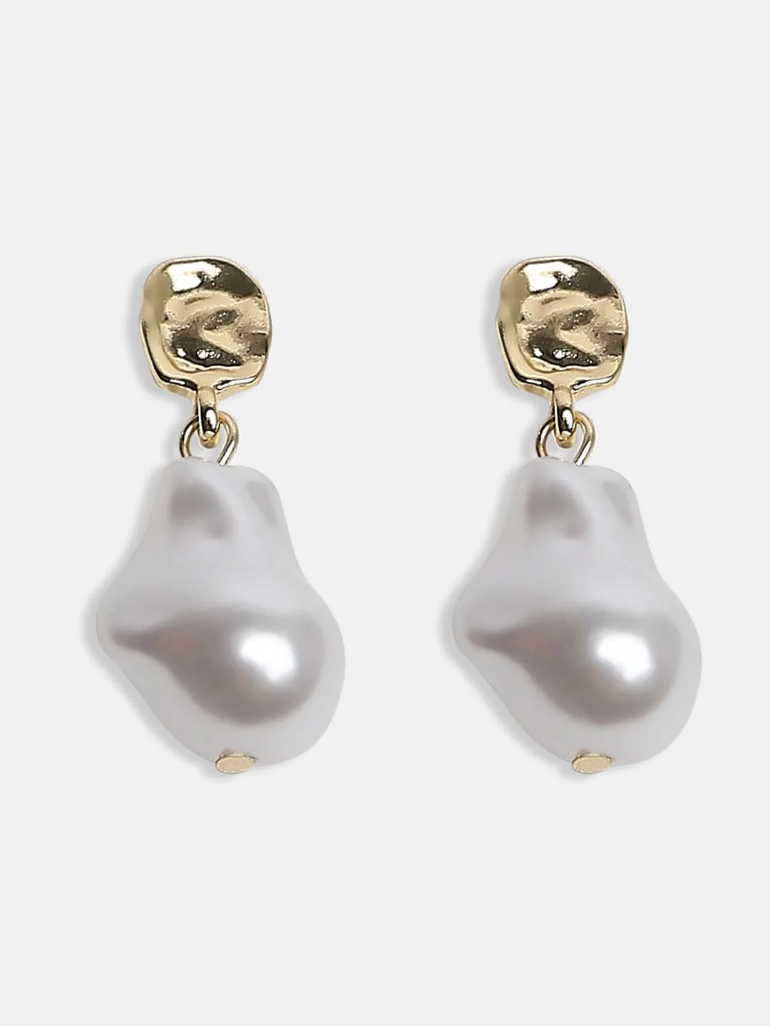 White Pearl Earrings - Image 2
