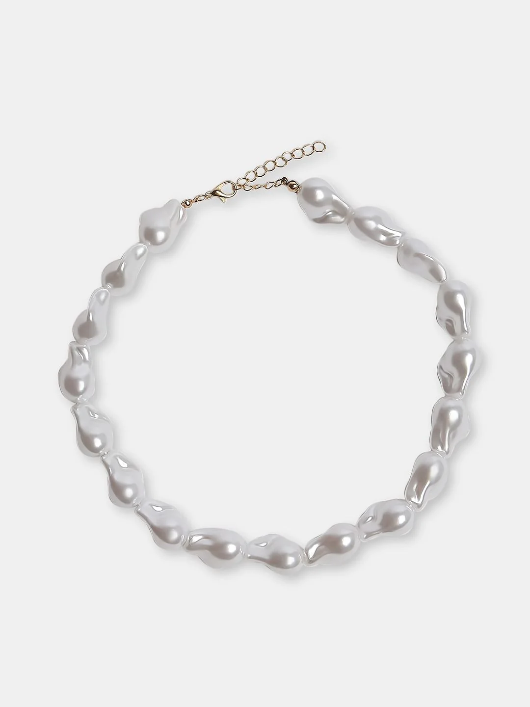 White Pearl Necklace - Image 2