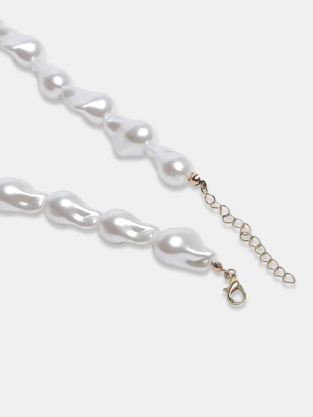 White Pearl Necklace - Image 4