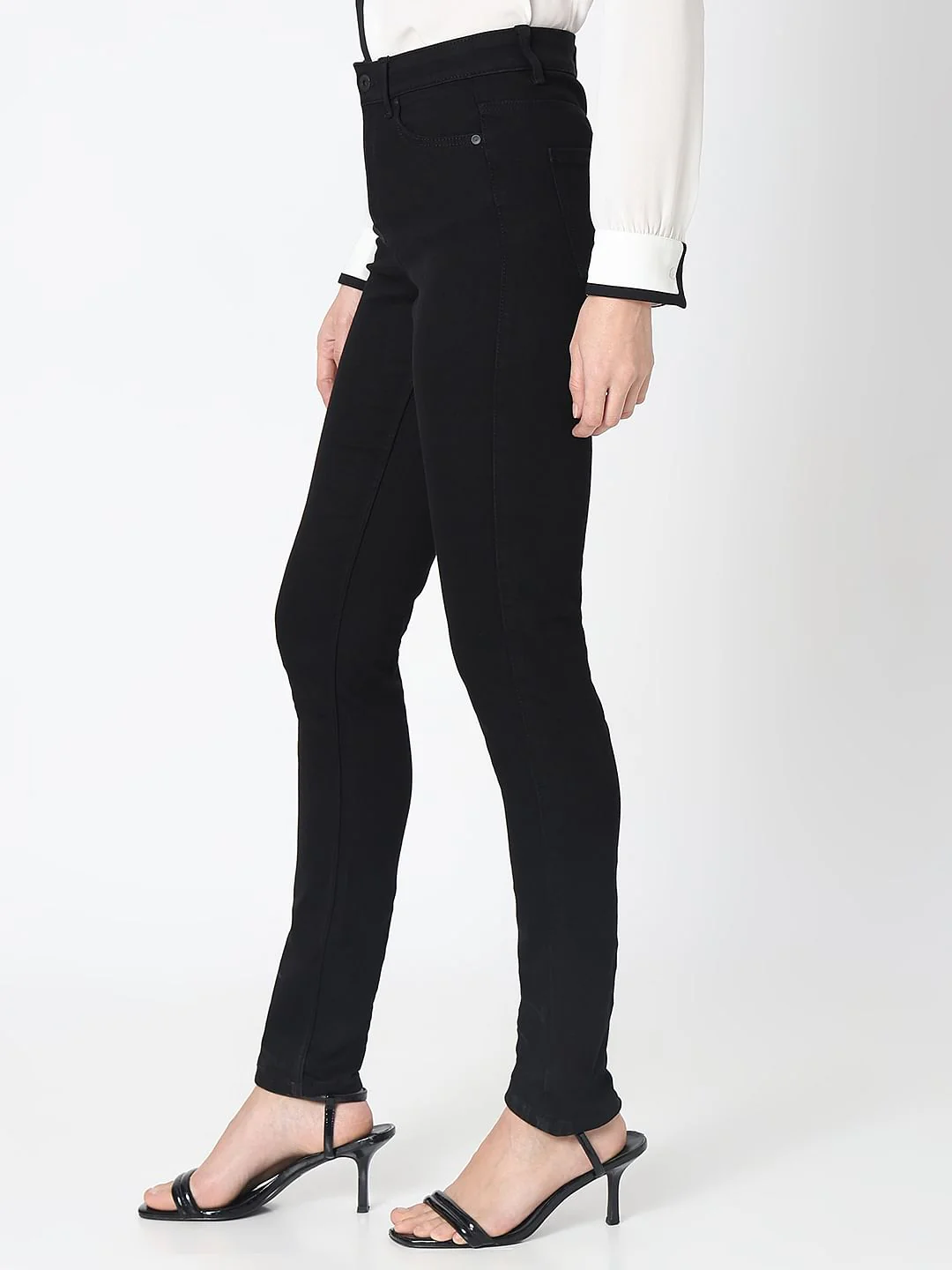 Black Mid Rise Wendy Skinny Fit Jeans - Image 3