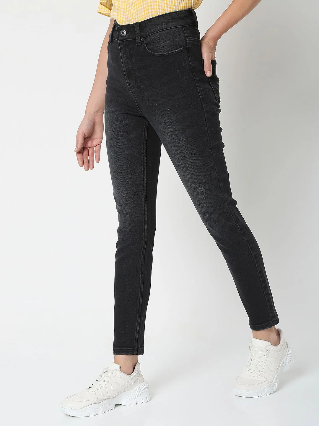 Black Mid Rise Faded Wendy Skinny Jeans - Image 3