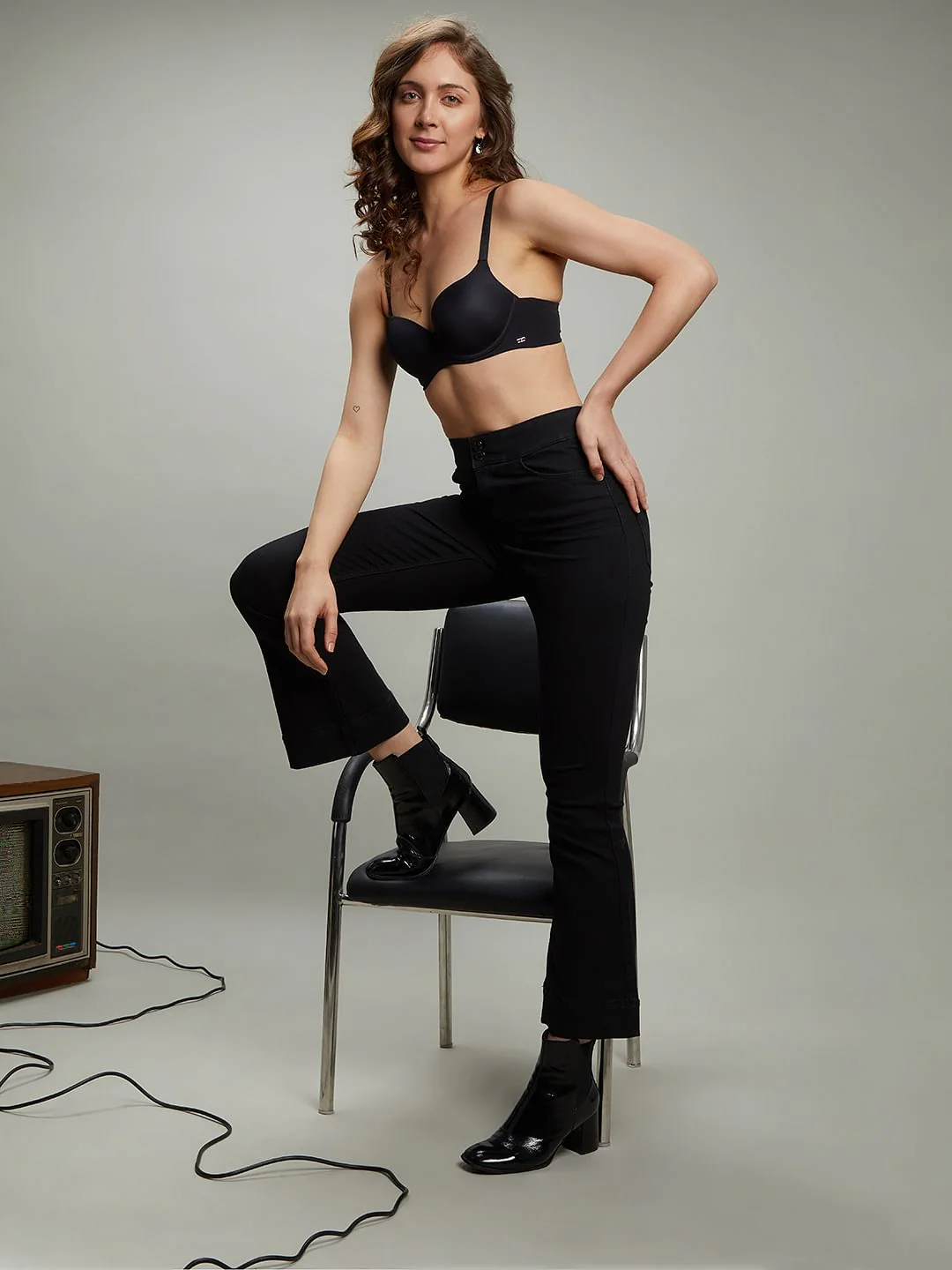 Intimates Black Padded Non-Wired T-Shirt Bra - Image 10