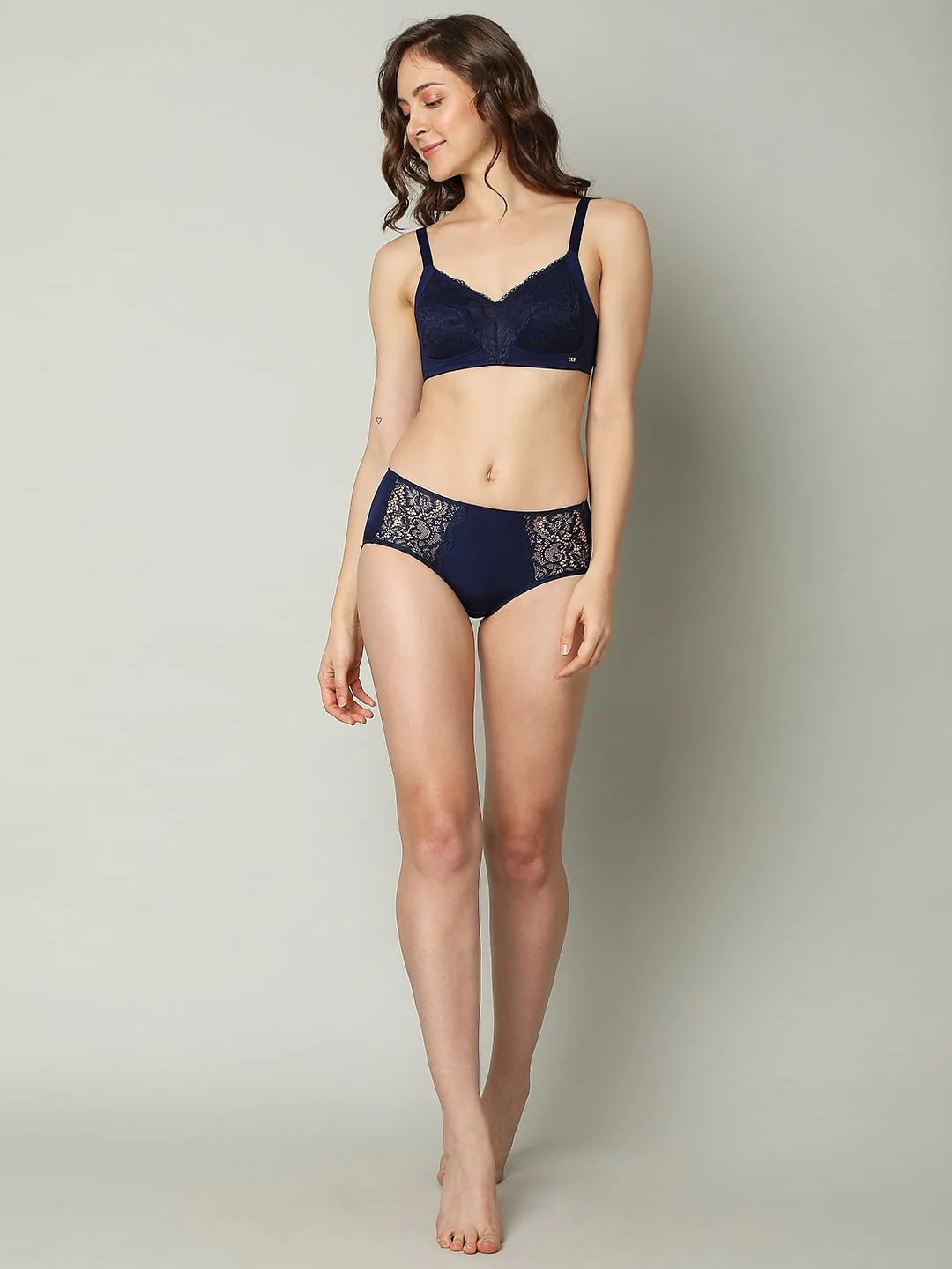 Intimates Blue Lace Non-Padded Full Coverage Bra - Image 5