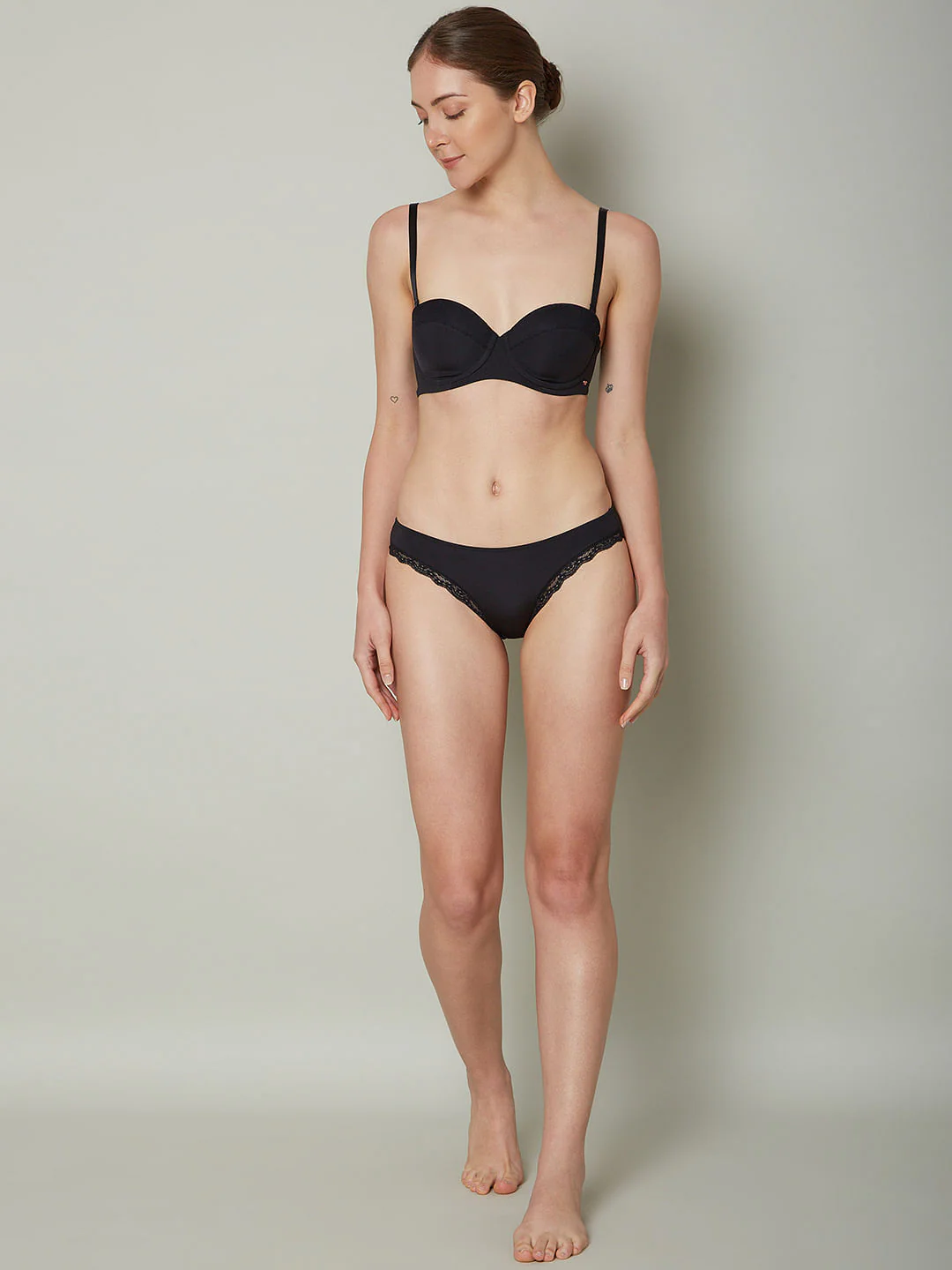 Intimates Black Lightly Lined Lace Bra - Image 5