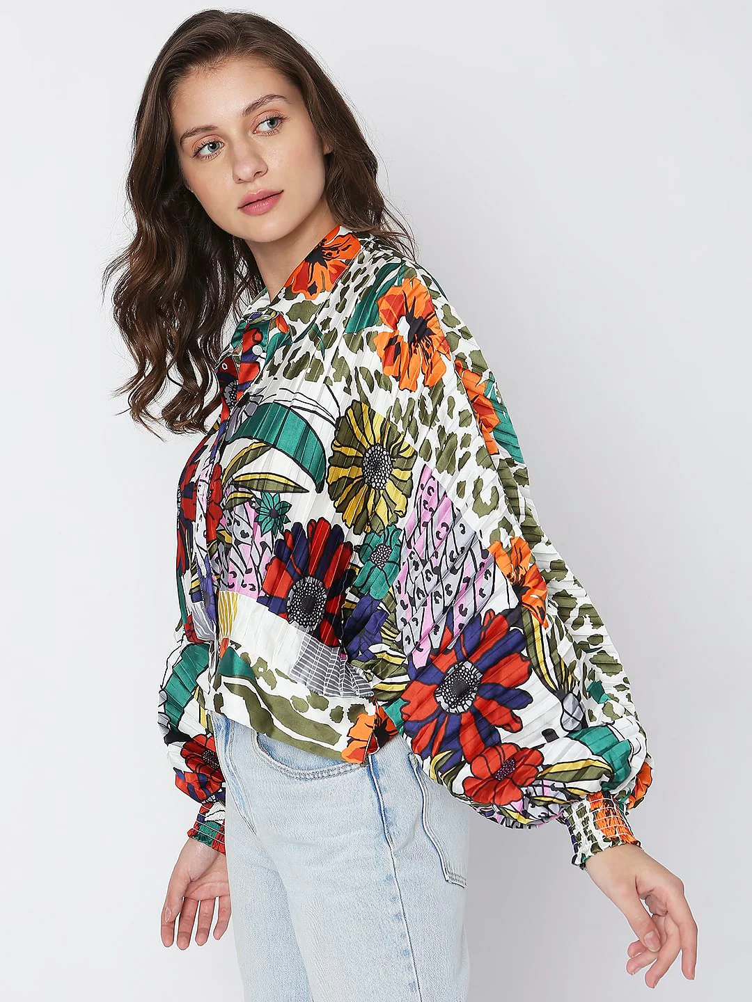 Green Abstract Print Pleated Shirt - Image 3
