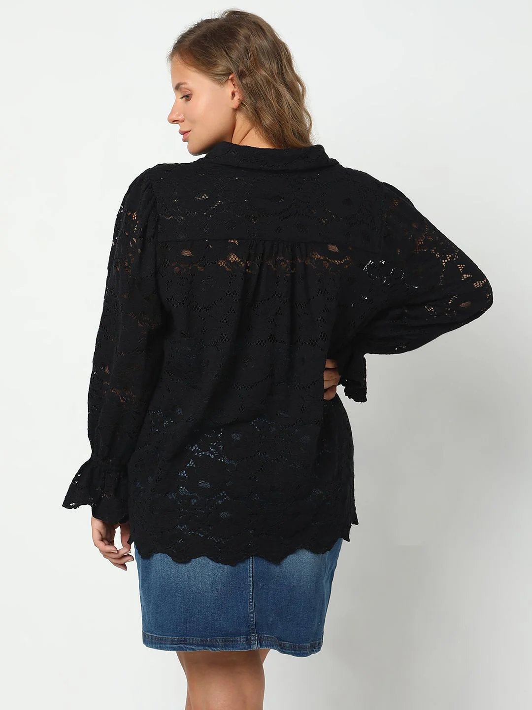 Curve Black Floral Lace Shirt - Image 4