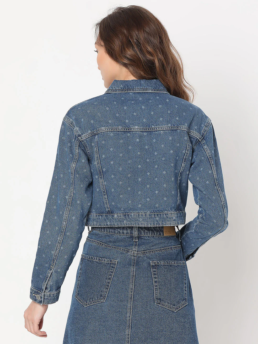 Blue Cropped Denim Jacket - Image 4