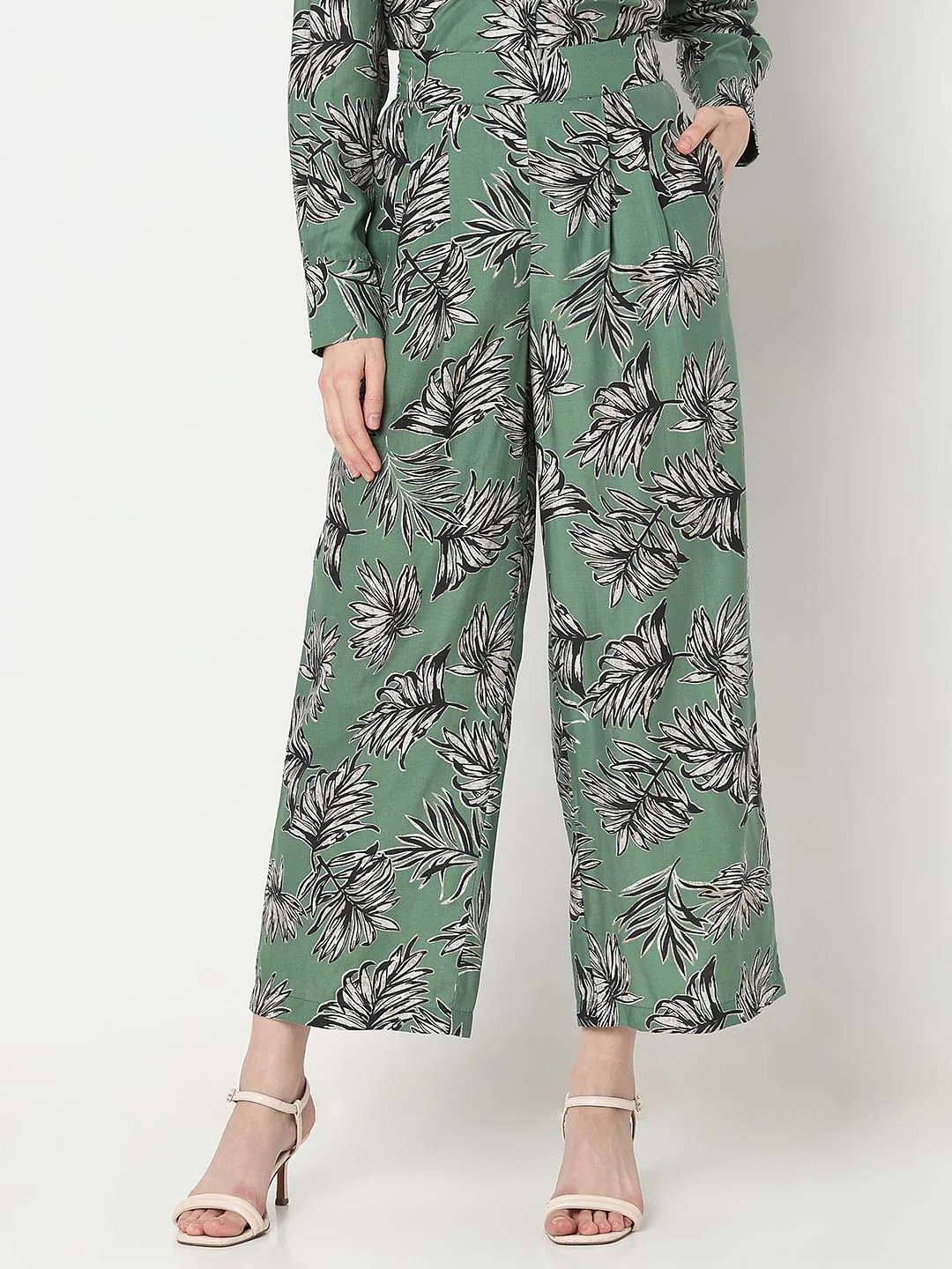 Green Leaf Print Co-Ord Set Pants - Image 2
