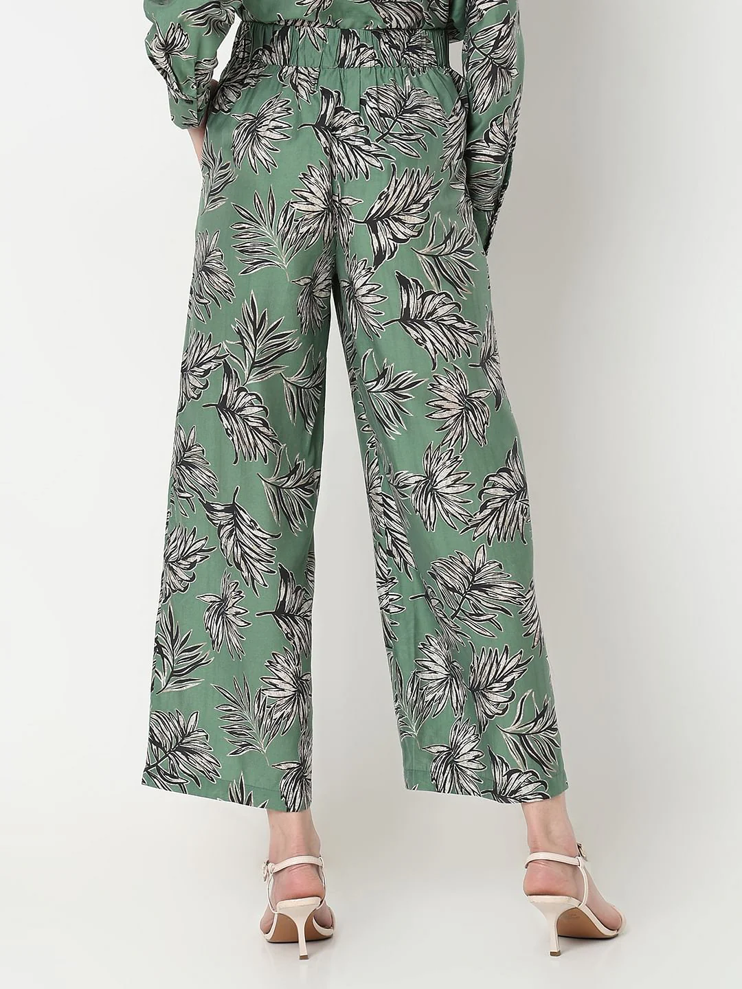 Green Leaf Print Co-Ord Set Pants - Image 4