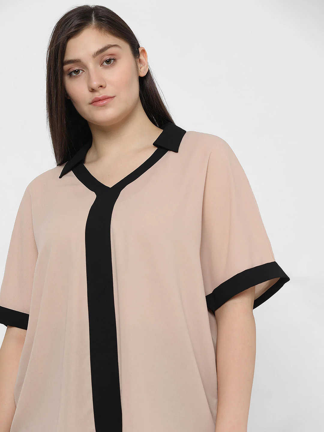 Curve Light Pink V-Neck Top - Image 8