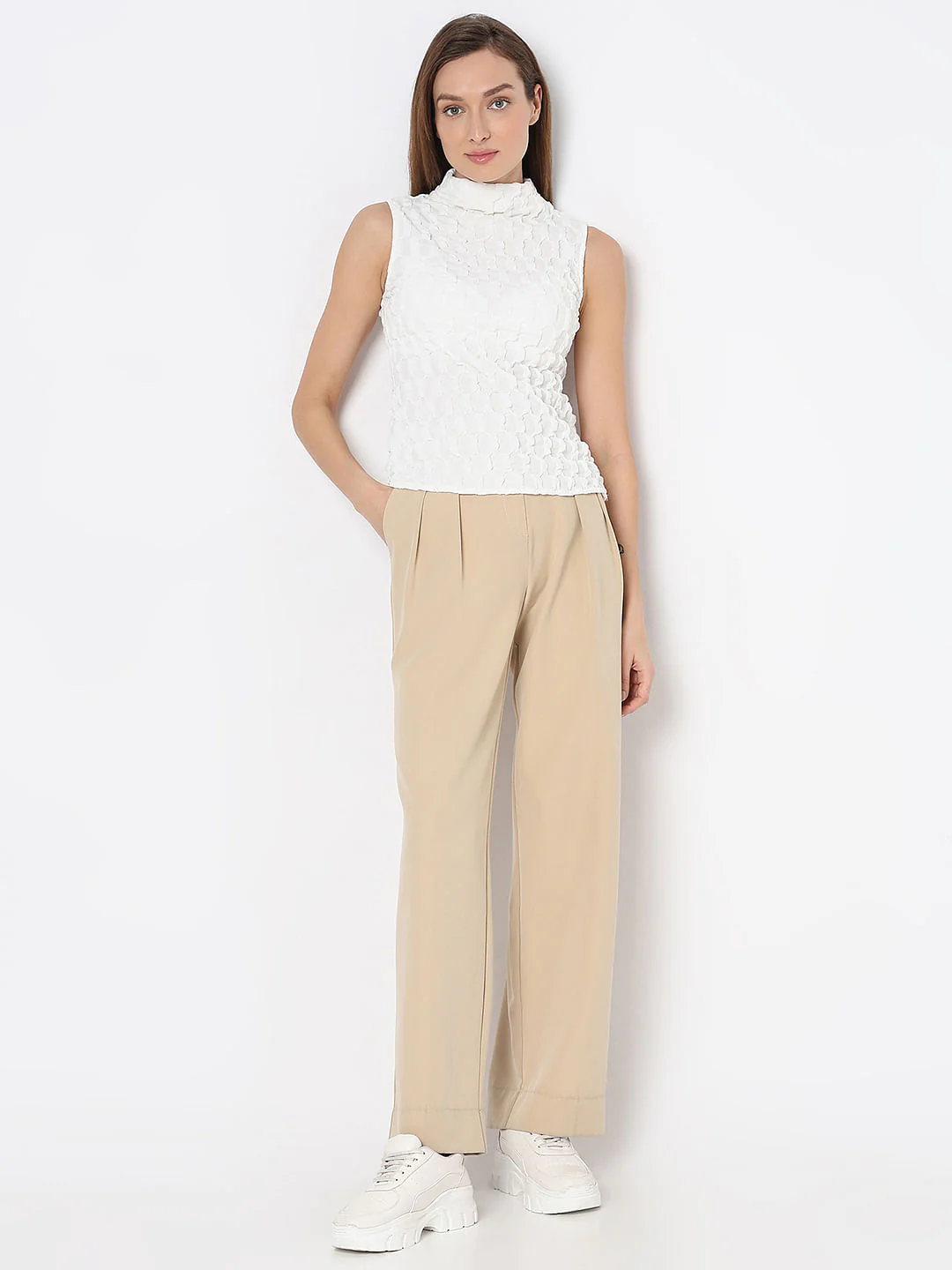 White High Neck Textured Top - Image 5