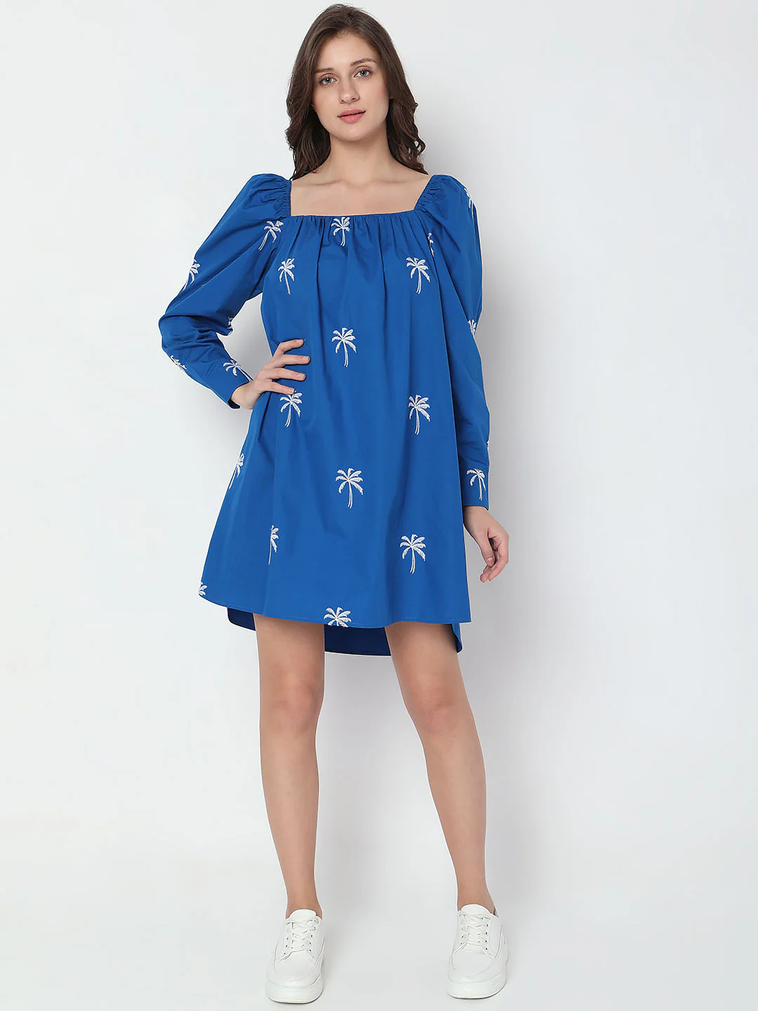 Blue Floral Embroidered Shift Dress - Image 5