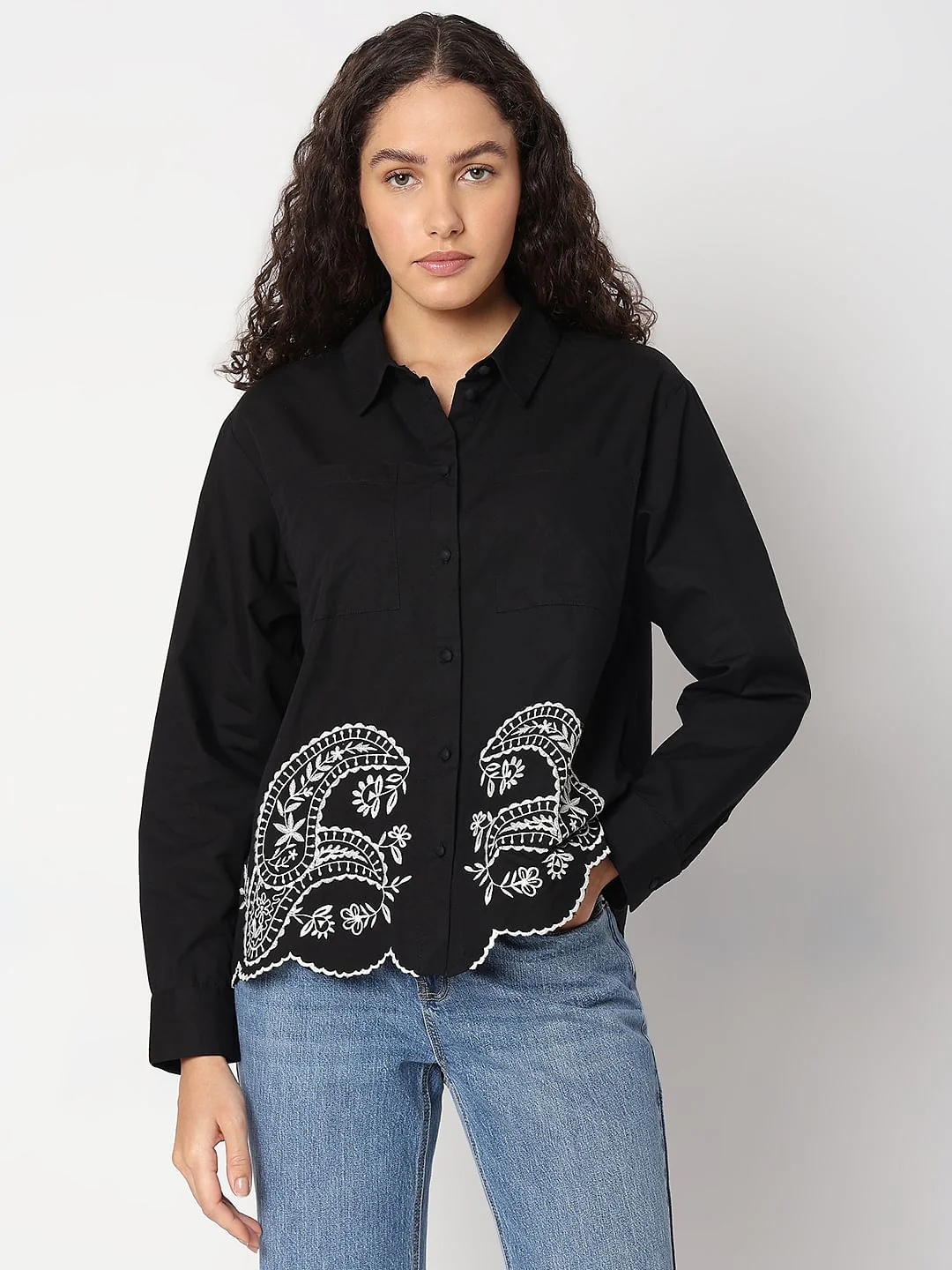 Black Contrast Embroidery Shirt - Image 2