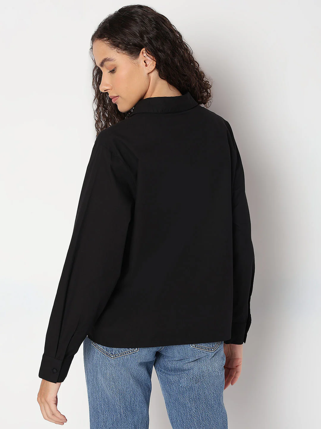 Black Contrast Embroidery Shirt - Image 4