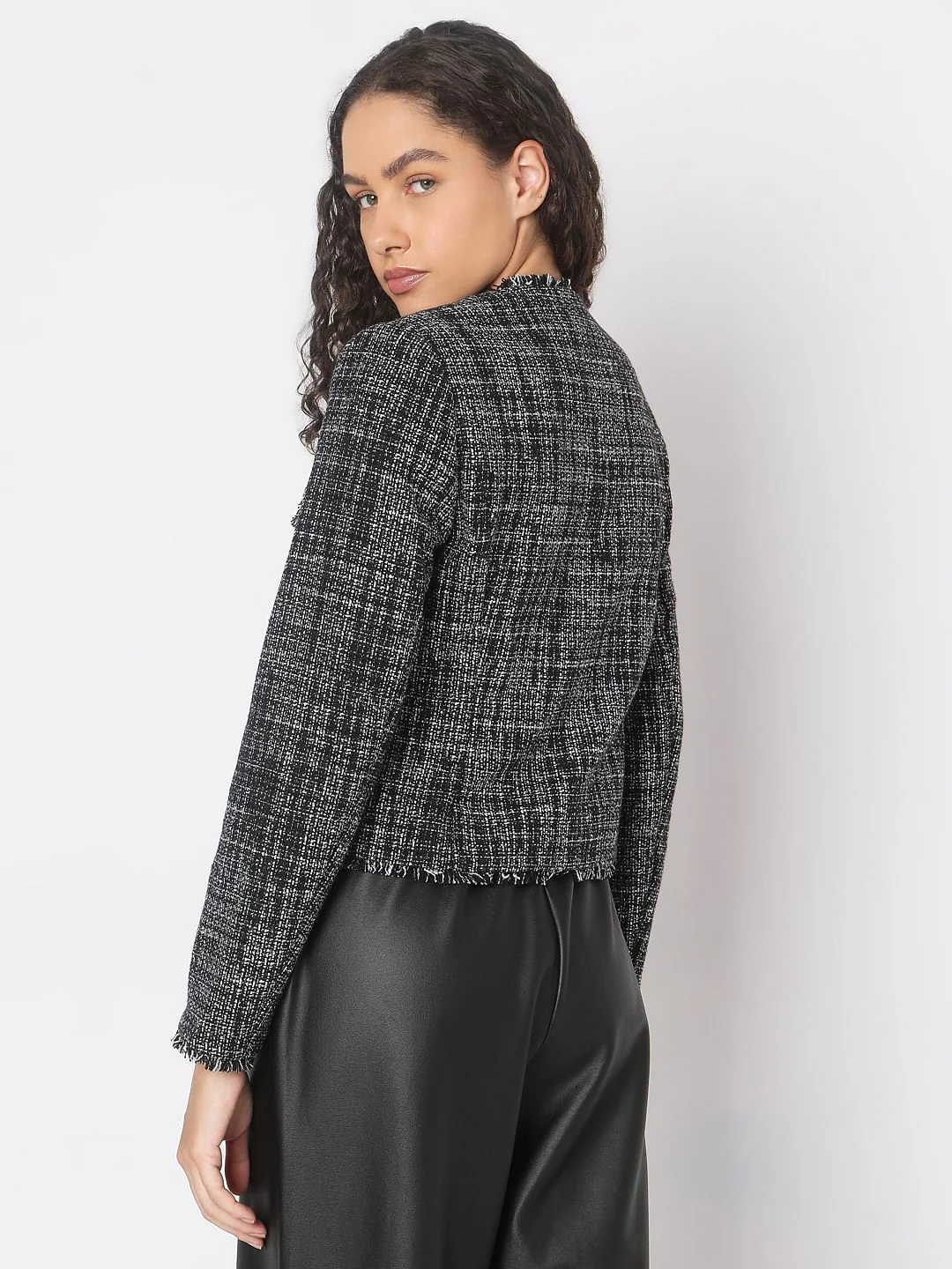 Black Jacquard Short Jacket - Image 4