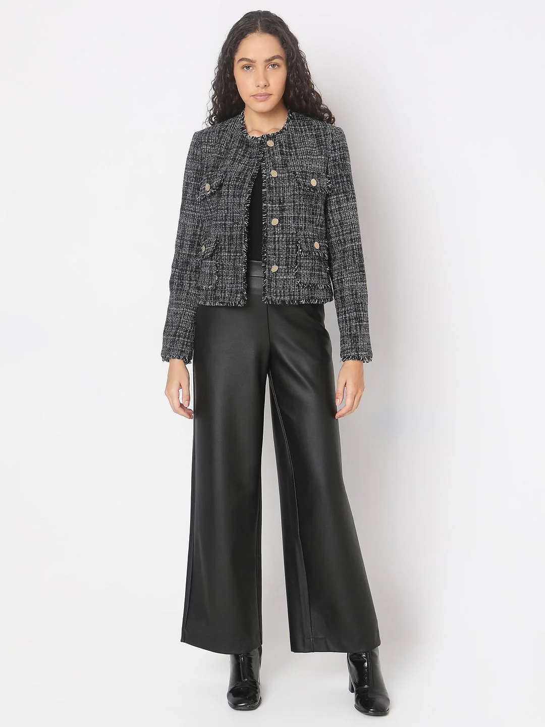 Black Jacquard Short Jacket - Image 5