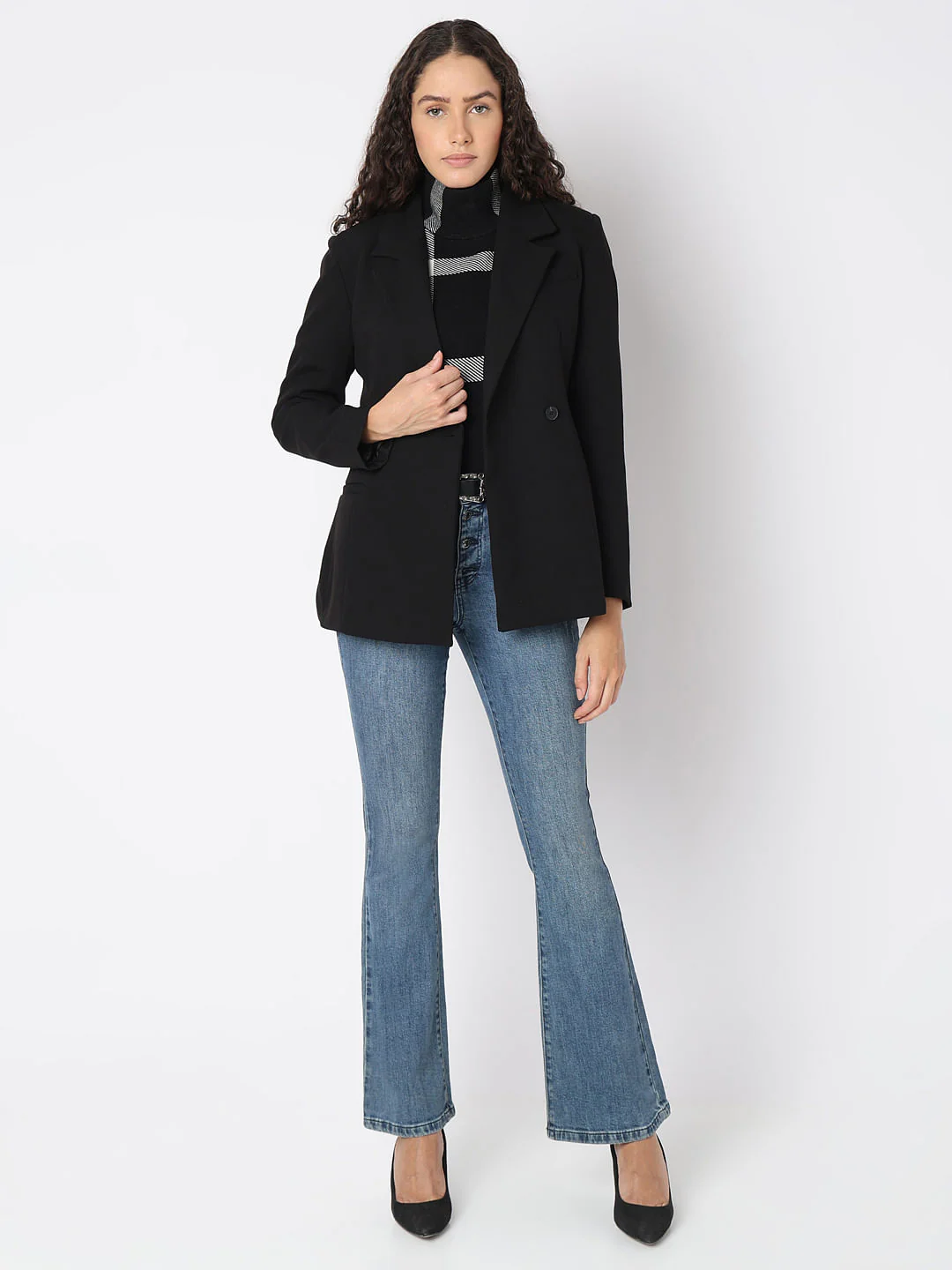 Black Fitted Blazer - Image 5