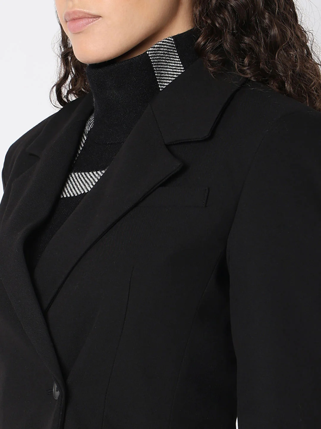 Black Fitted Blazer - Image 8
