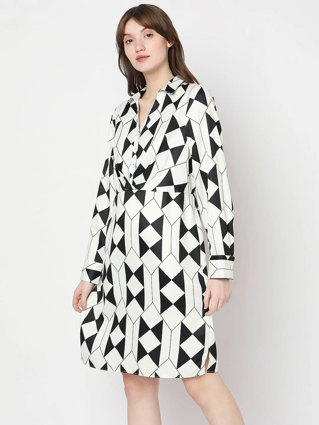 Black & White Geometric Print Dress - Image 3