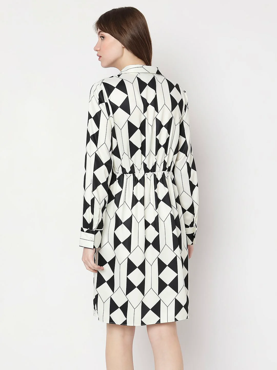 Black & White Geometric Print Dress - Image 4