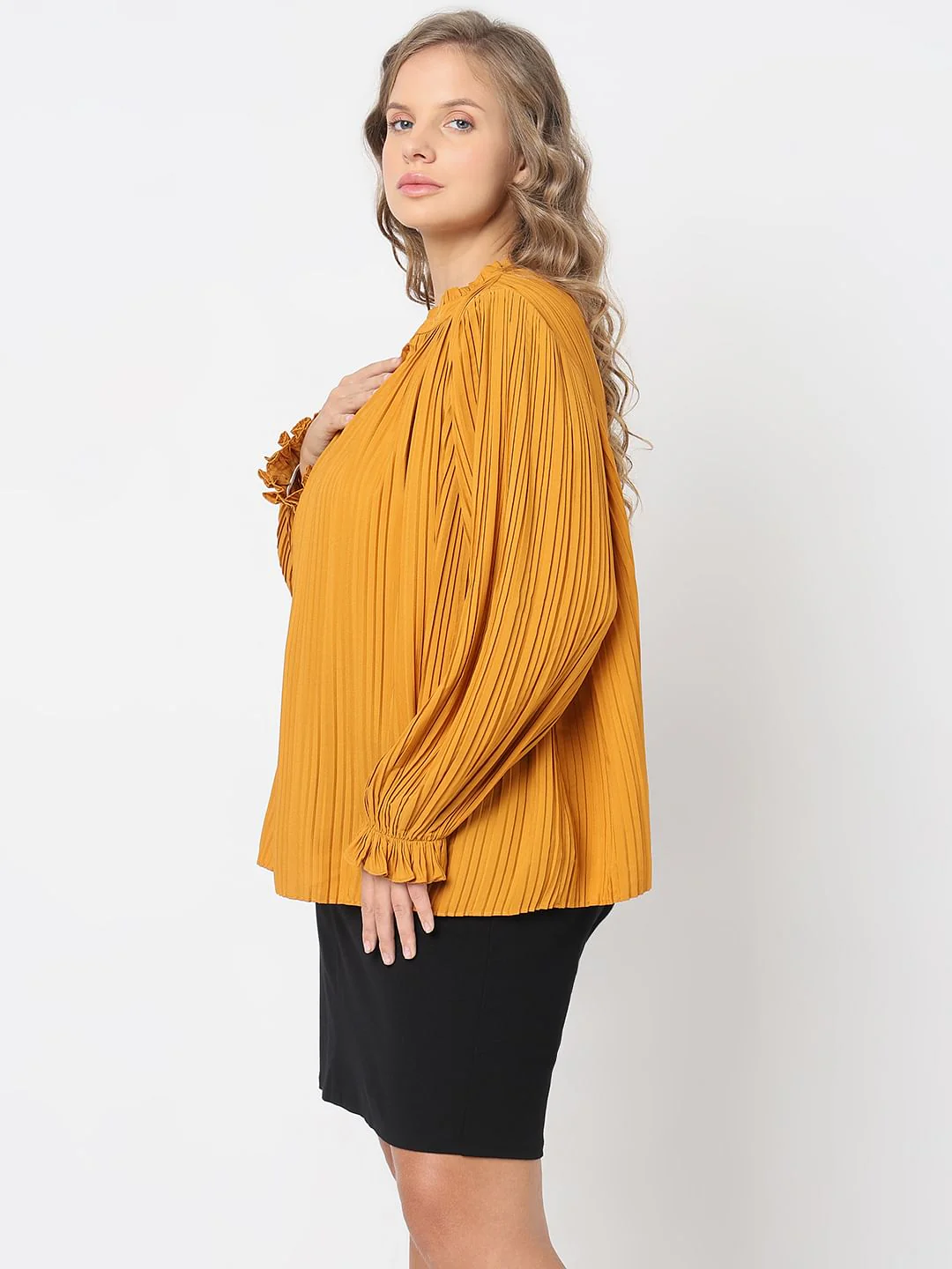 Curve Yellow Plisse Top - Image 3